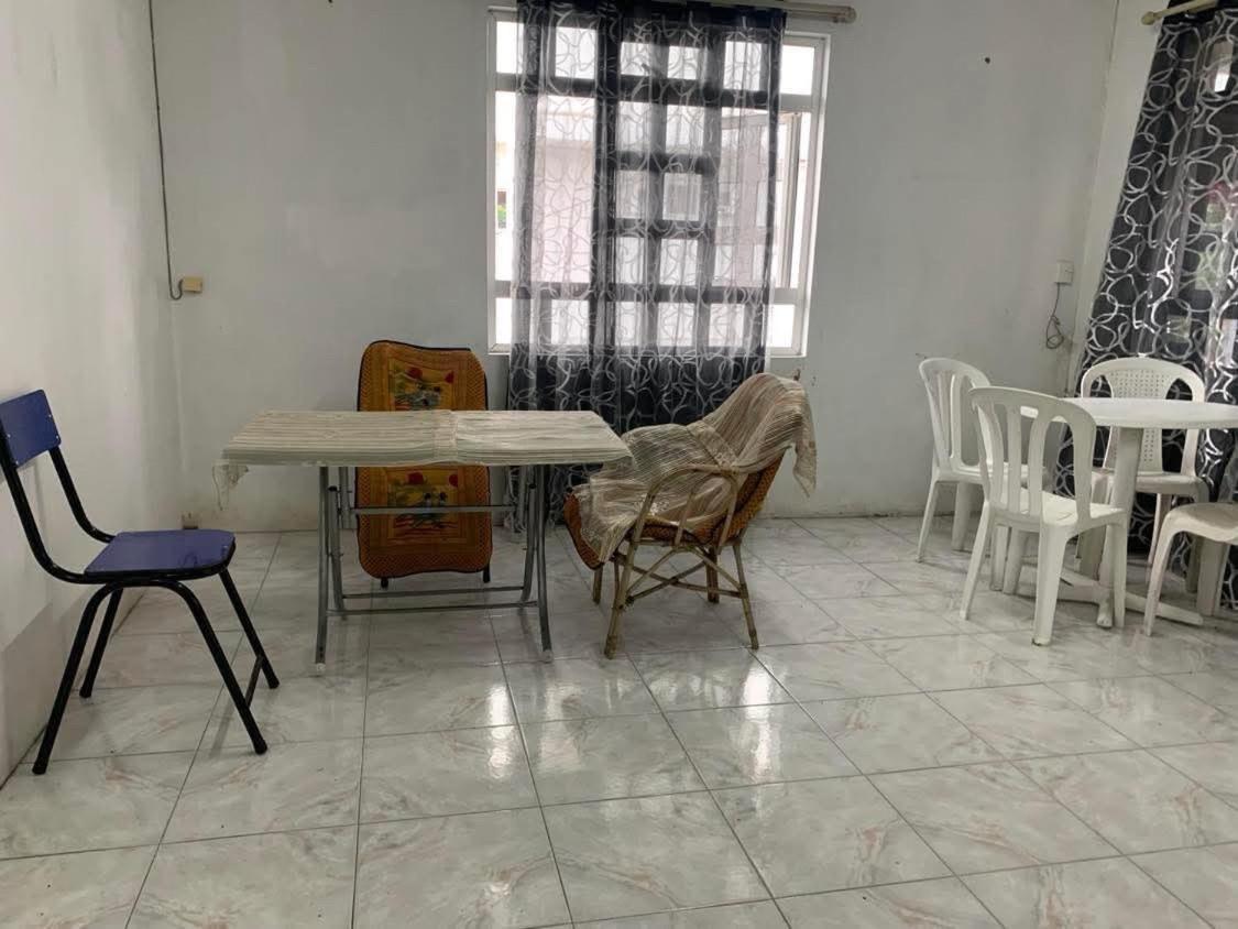 Homestay Nr Appartments Curepipe